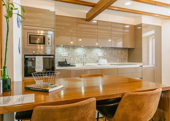 Charm Lisboeta 아파트